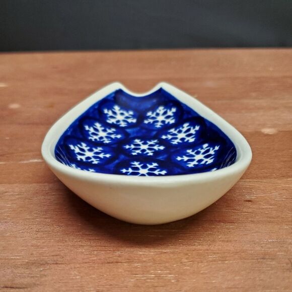 Polish Pottery Blue Snowflake Spoon Rest - Picture 3 of 5